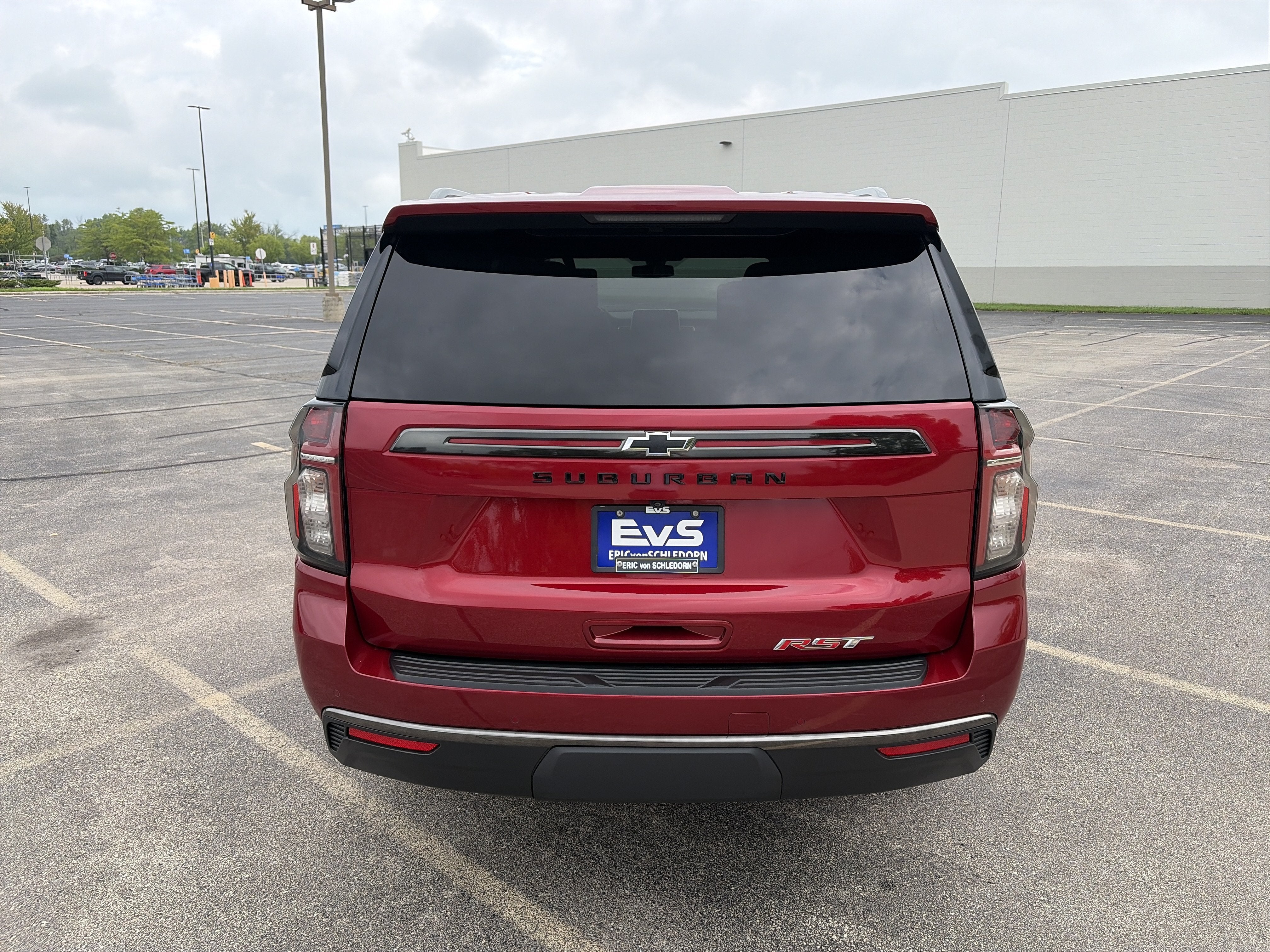 2021 Chevrolet Suburban RST