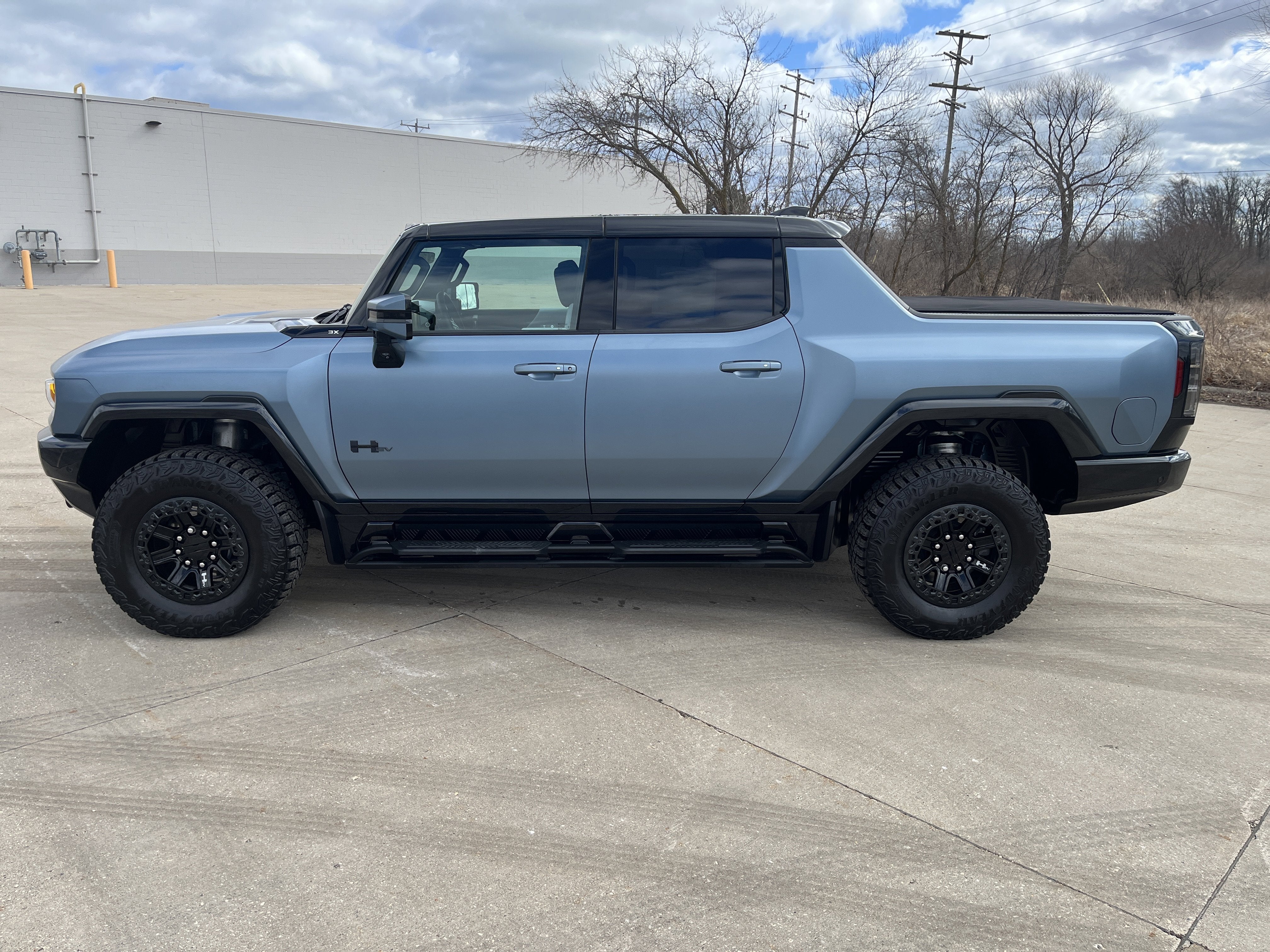 2024 GMC HUMMER EV Pickup 3X OMEGA LIMITED EDITION