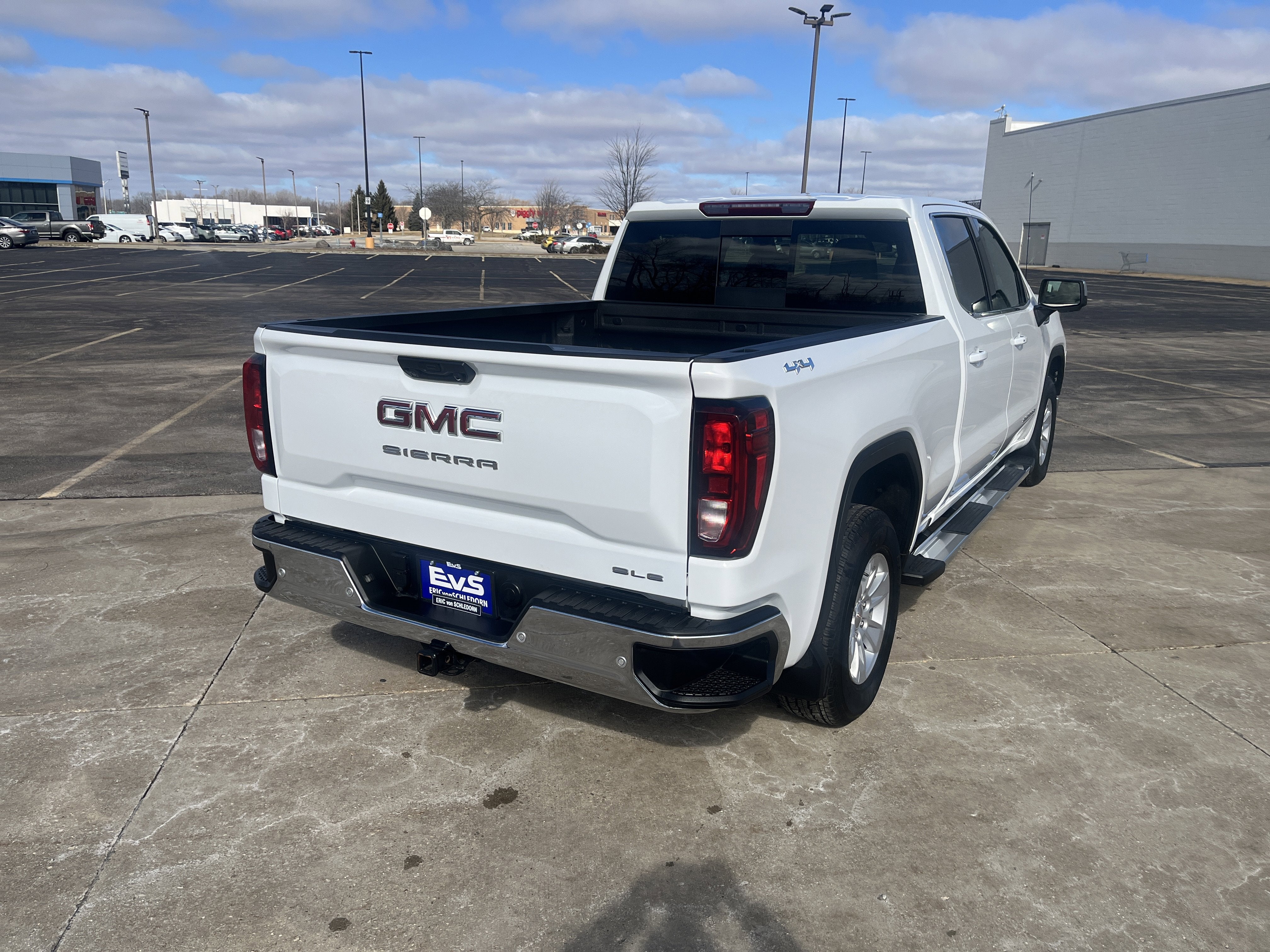 2025 GMC Sierra 1500 SLE