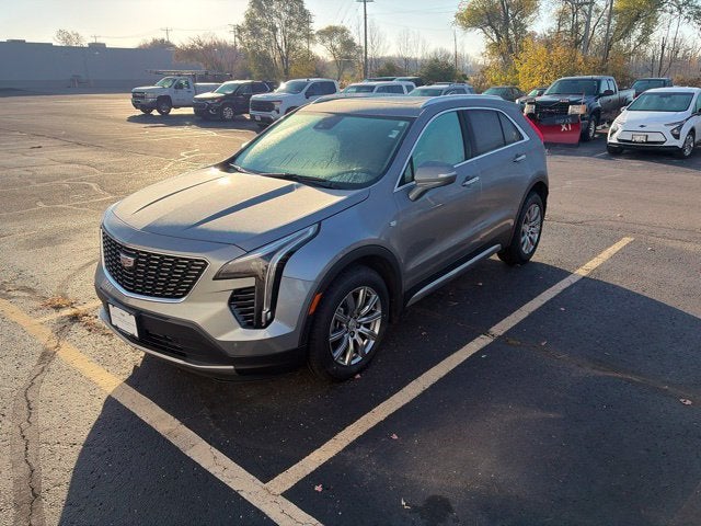 2023 Cadillac XT4 AWD Premium Luxury