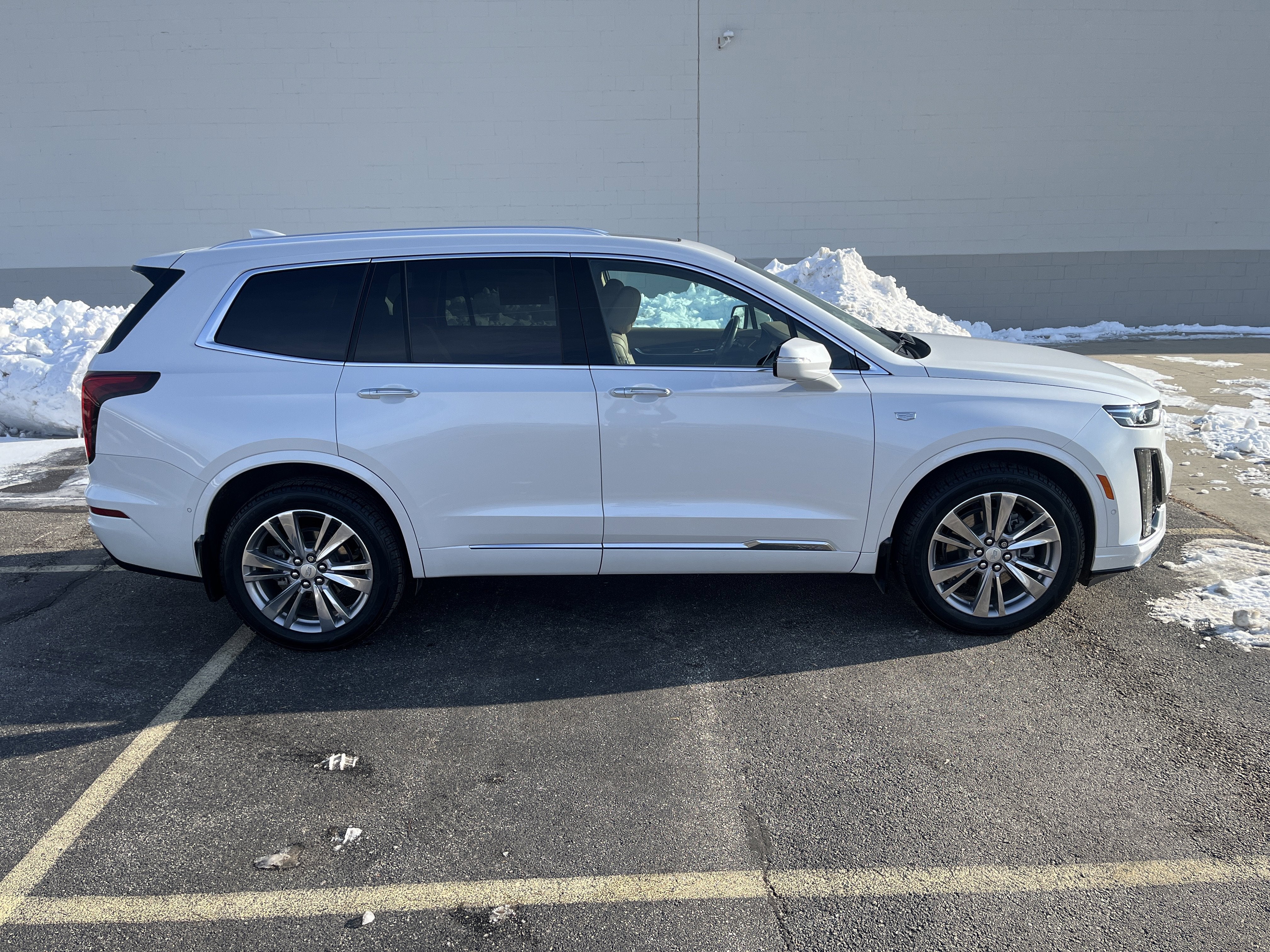 2024 Cadillac XT6 Premium Luxury