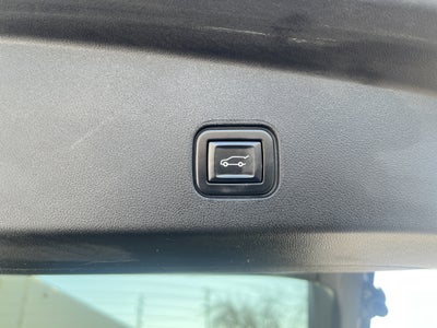 2024 Cadillac LYRIQ Luxury 1