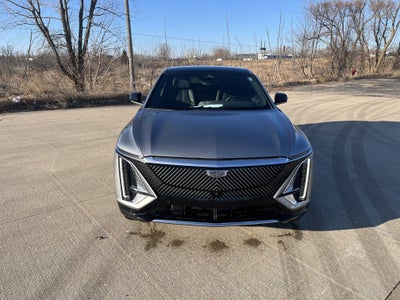 2024 Cadillac LYRIQ Luxury 3