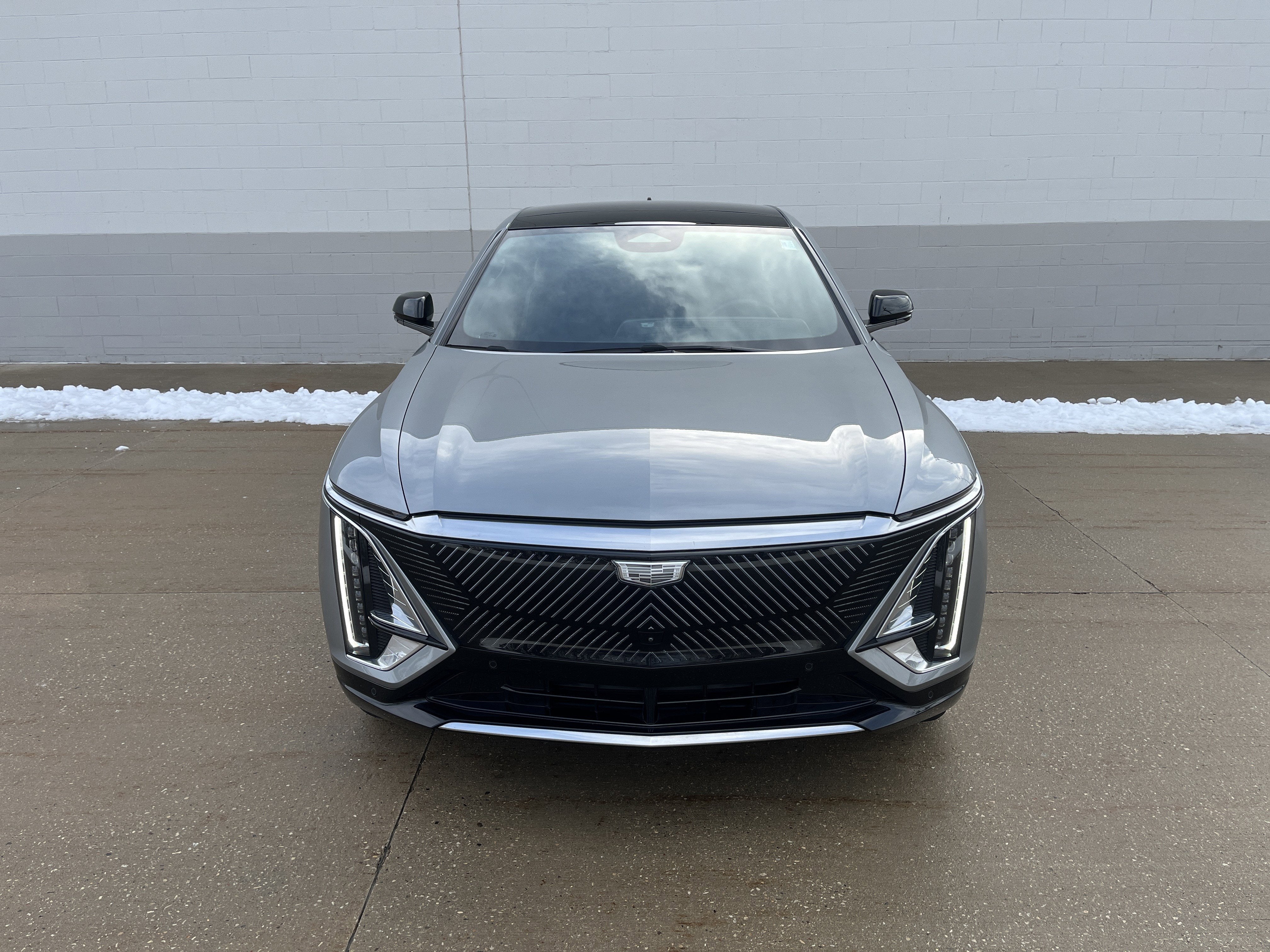 2024 Cadillac LYRIQ Luxury 3