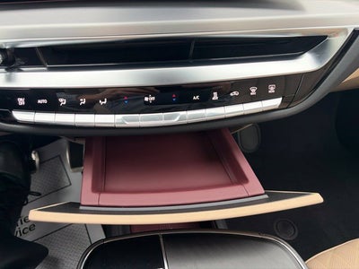 2026 Cadillac LYRIQ Signature Luxury