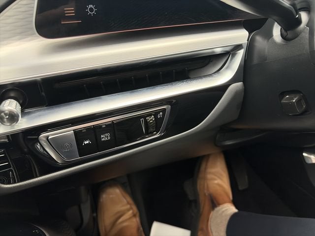 2025 Cadillac LYRIQ Sport 1