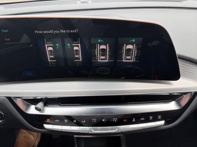 2025 Cadillac LYRIQ Sport 1