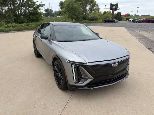 2025 Cadillac LYRIQ Sport 1