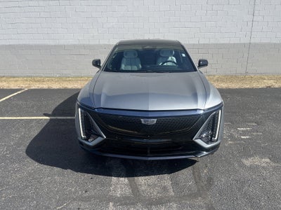 2024 Cadillac LYRIQ Sport 2