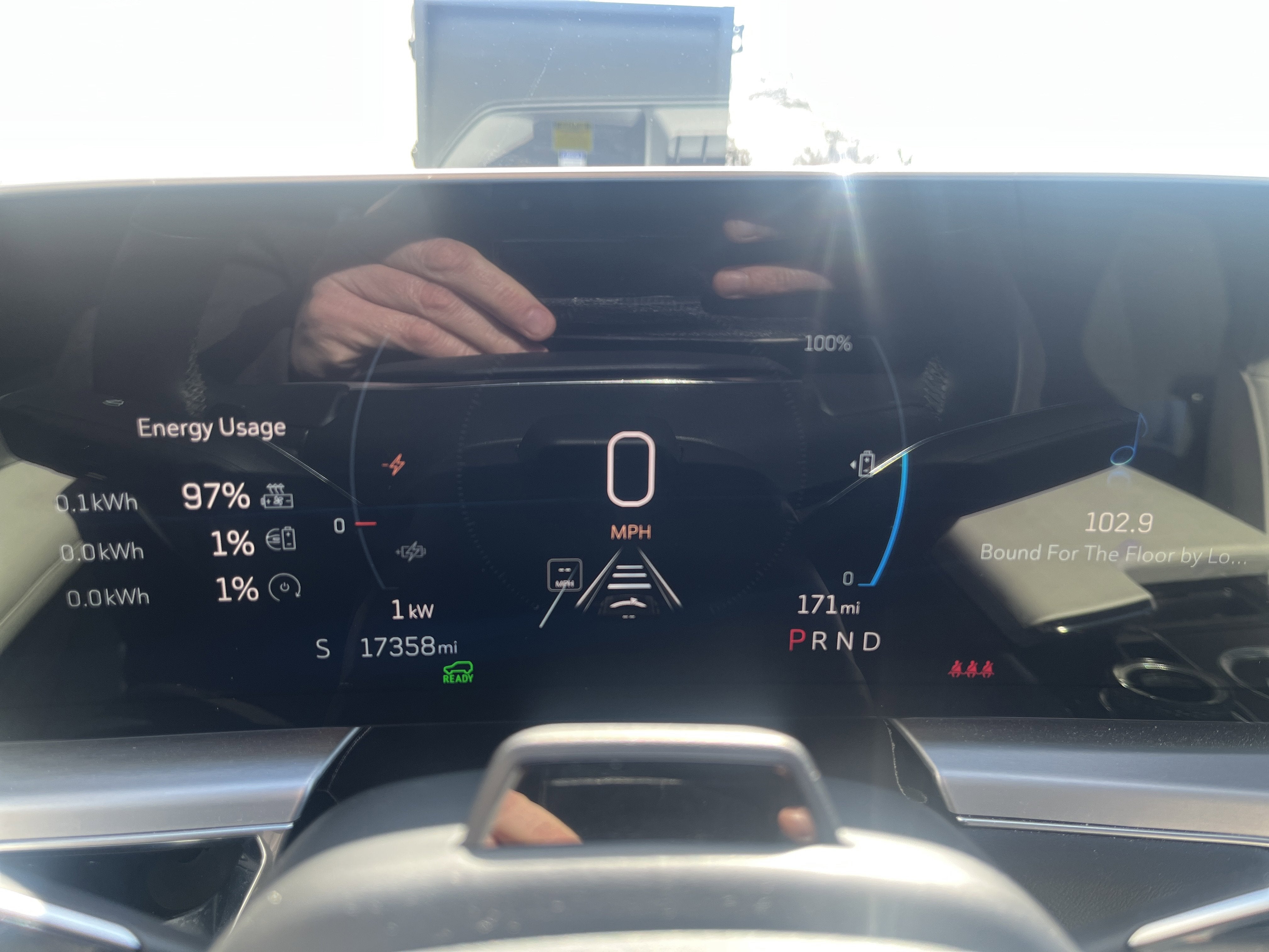 2024 Cadillac LYRIQ Sport 2