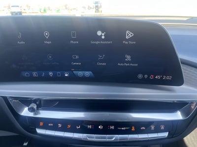 2024 Cadillac LYRIQ Sport 2