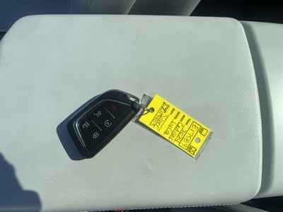 2024 Cadillac LYRIQ Sport 2