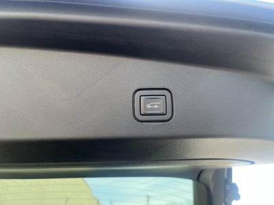 2024 Cadillac LYRIQ Sport 2