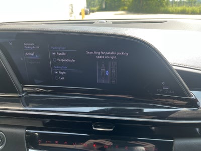 2024 Cadillac Escalade Sport