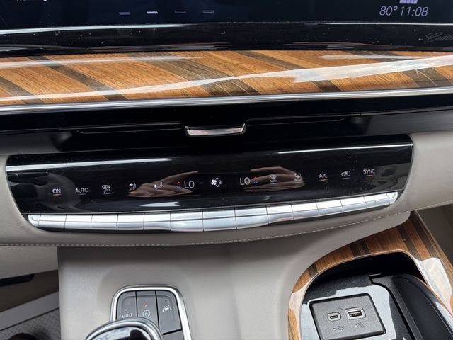 2024 Cadillac Escalade Sport Platinum