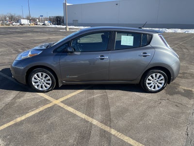 2015 Nissan LEAF S