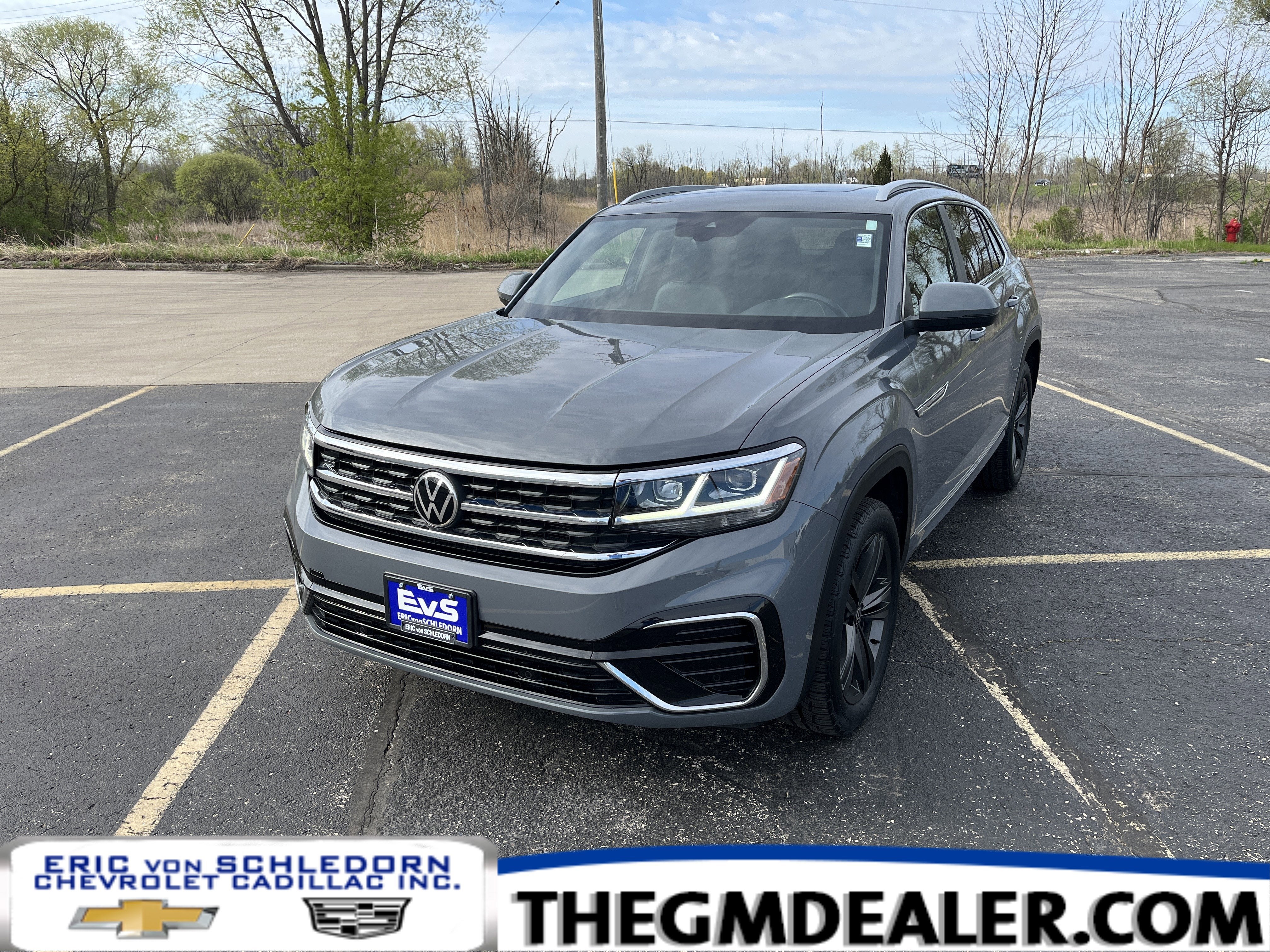 2022 Volkswagen Atlas Cross Sport 3.6L V6 SEL R-Line