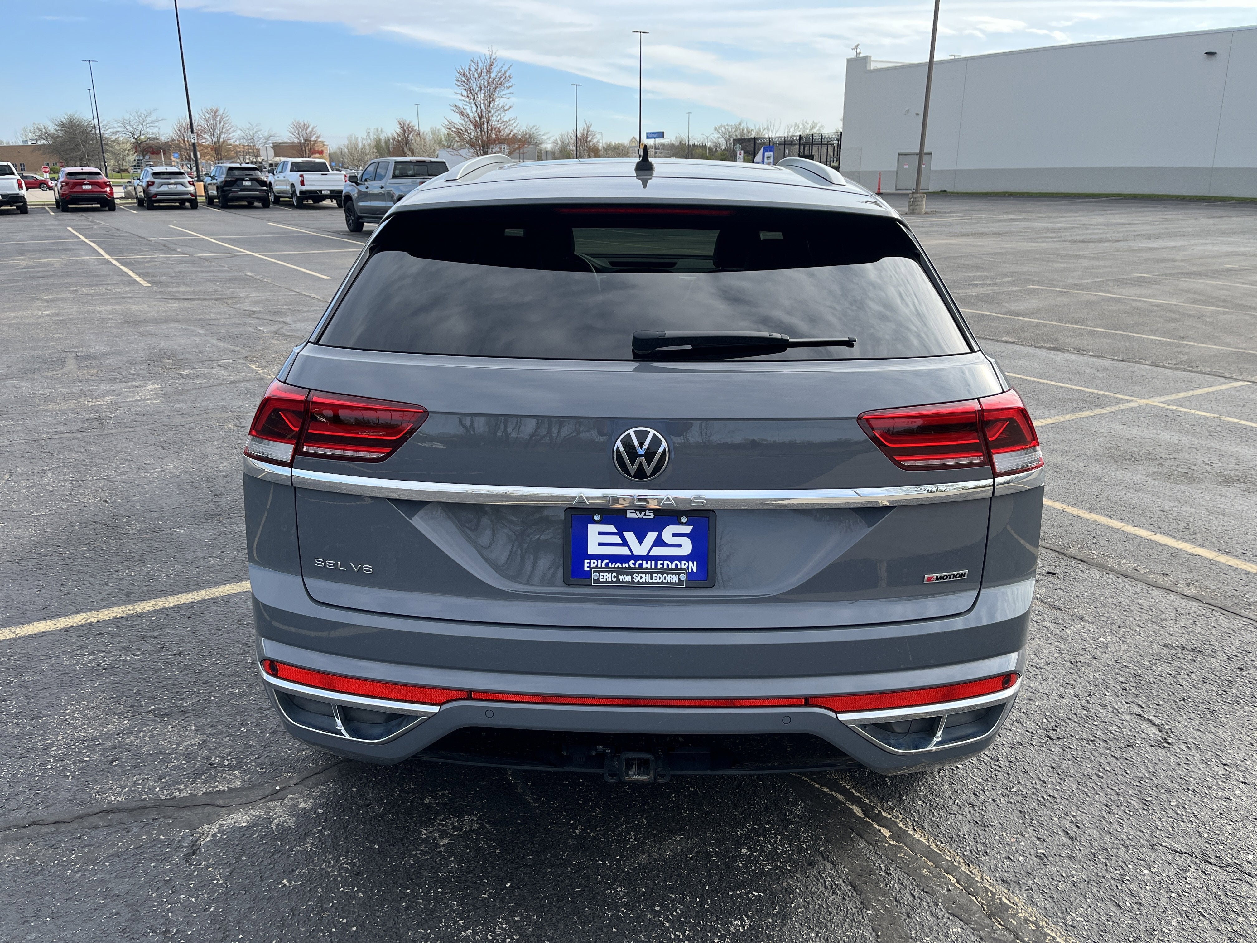 2022 Volkswagen Atlas Cross Sport 3.6L V6 SEL R-Line