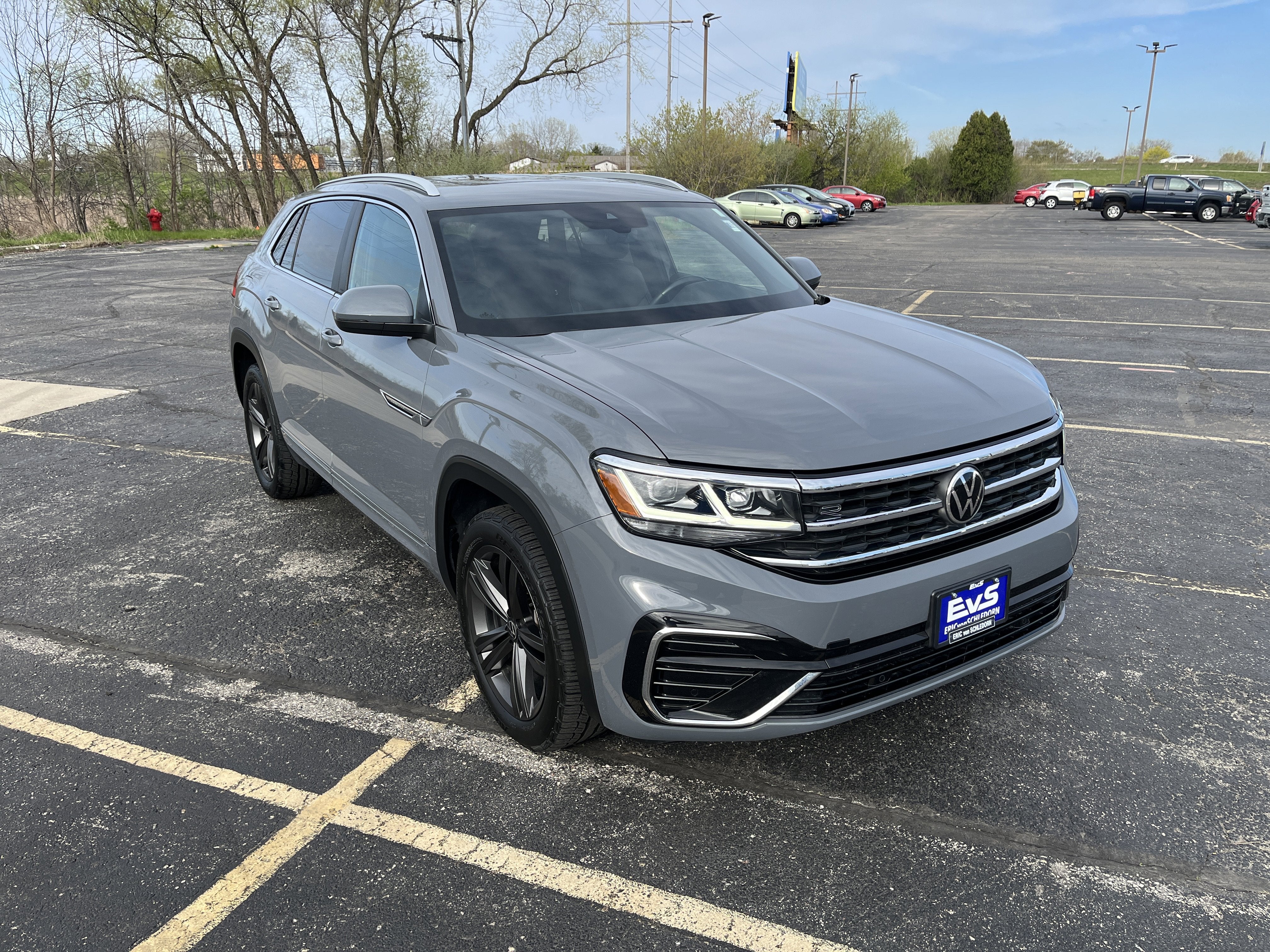 2022 Volkswagen Atlas Cross Sport 3.6L V6 SEL R-Line