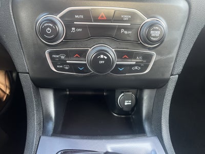 2021 Dodge Charger SXT