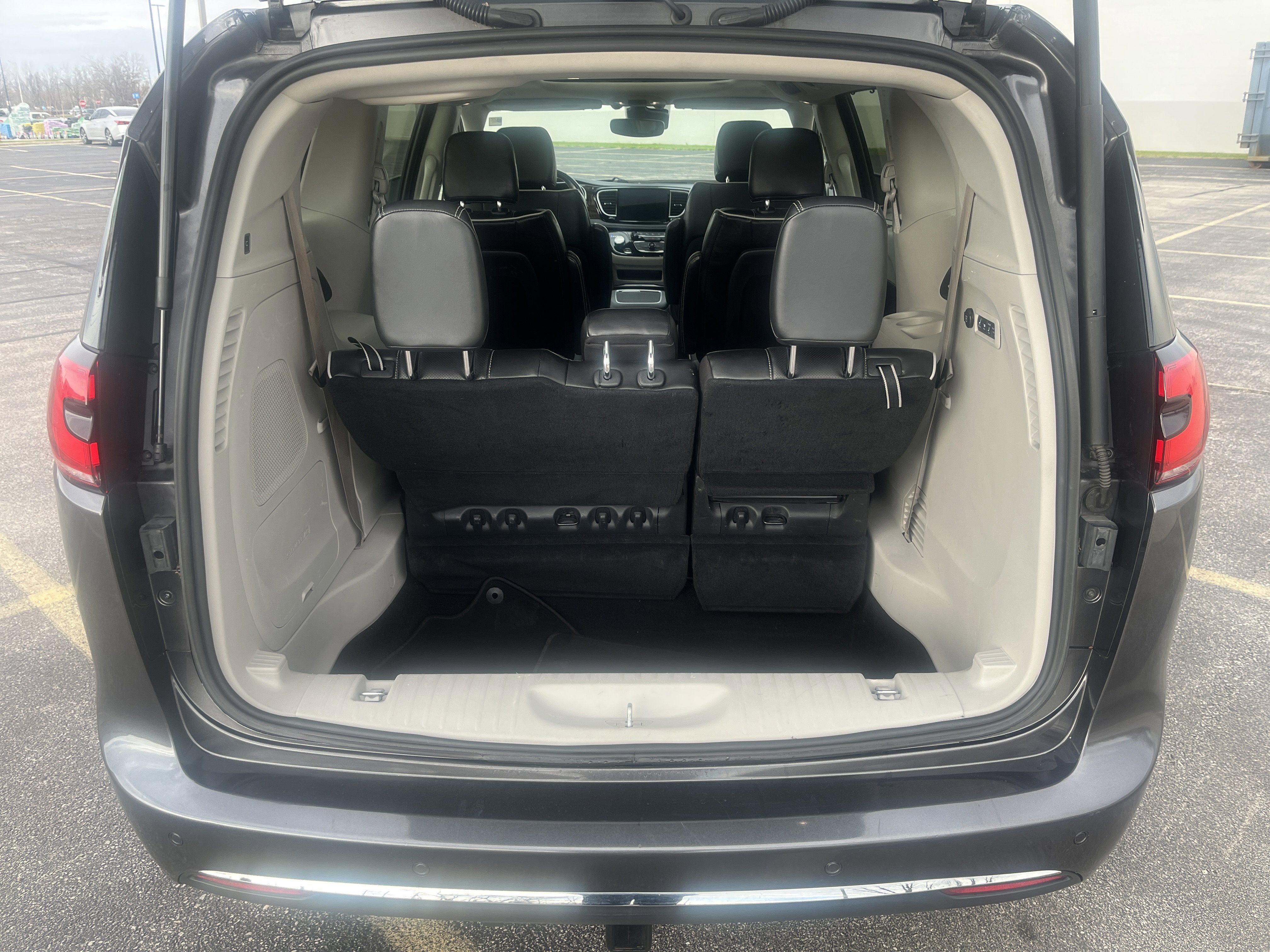 2022 Chrysler Pacifica Limited