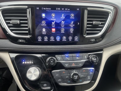 2017 Chrysler Pacifica Limited