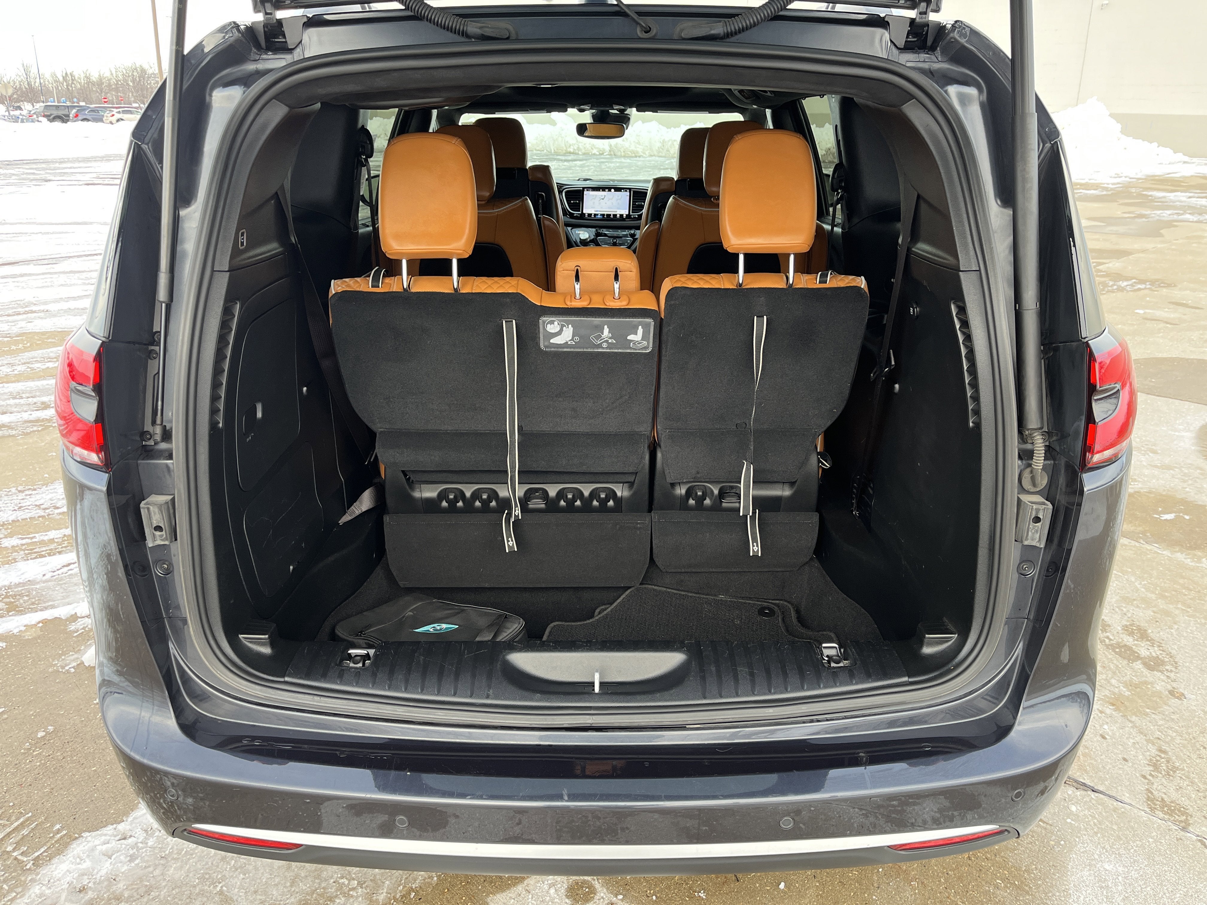 2021 Chrysler Pacifica Hybrid Pinnacle