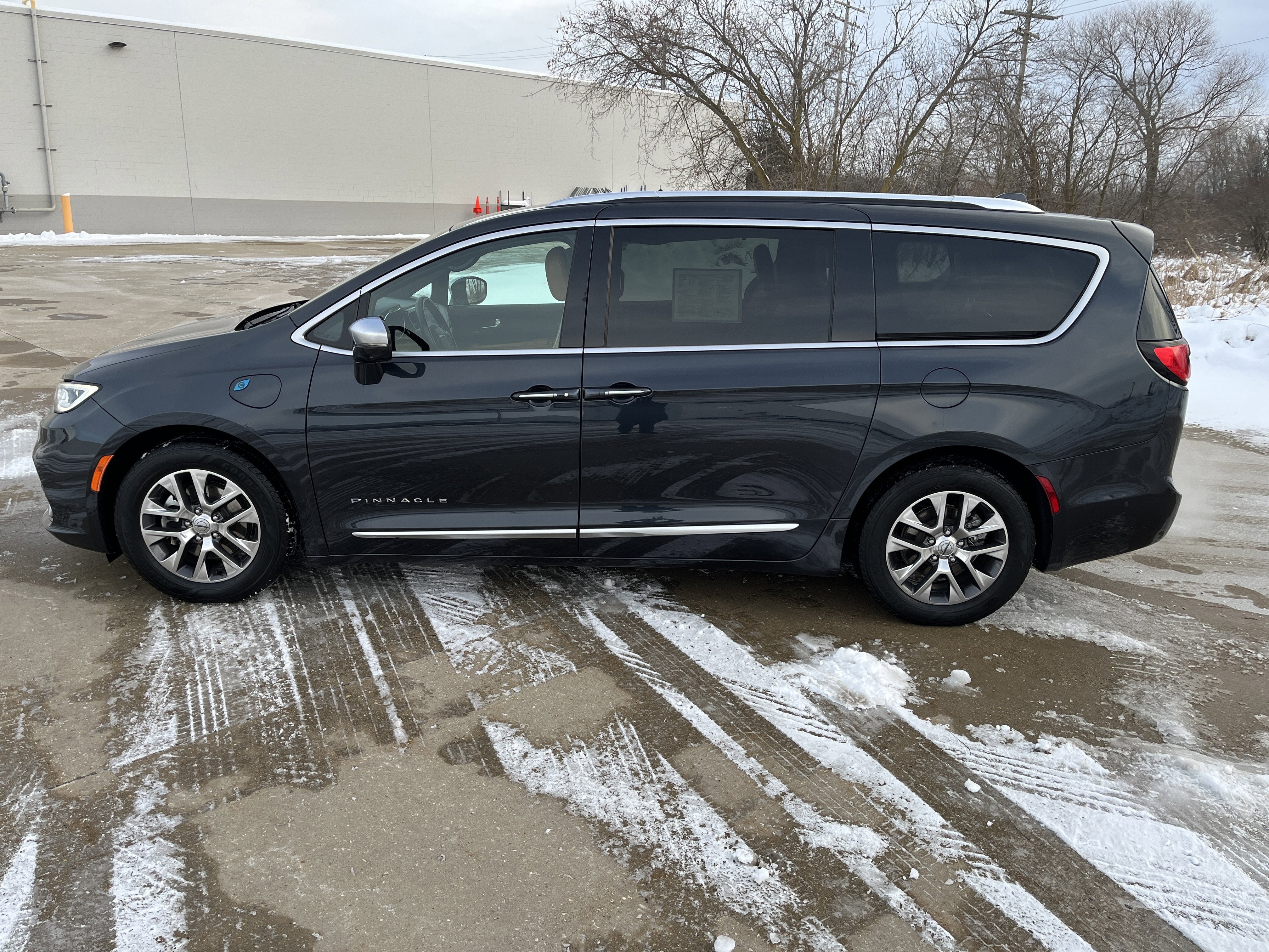 2021 Chrysler Pacifica Hybrid Pinnacle