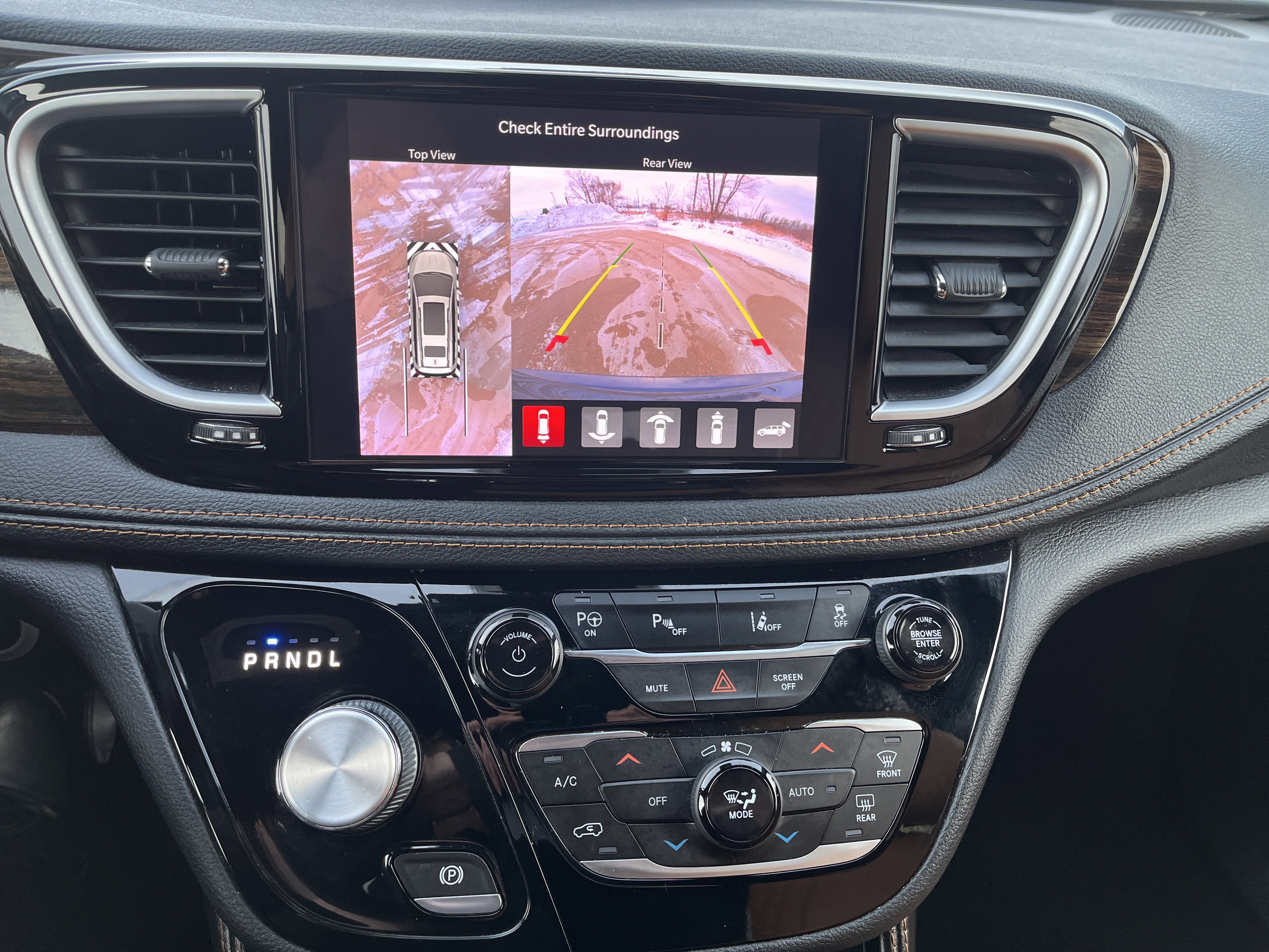 2021 Chrysler Pacifica Hybrid Pinnacle