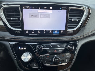 2021 Chrysler Pacifica Hybrid Pinnacle