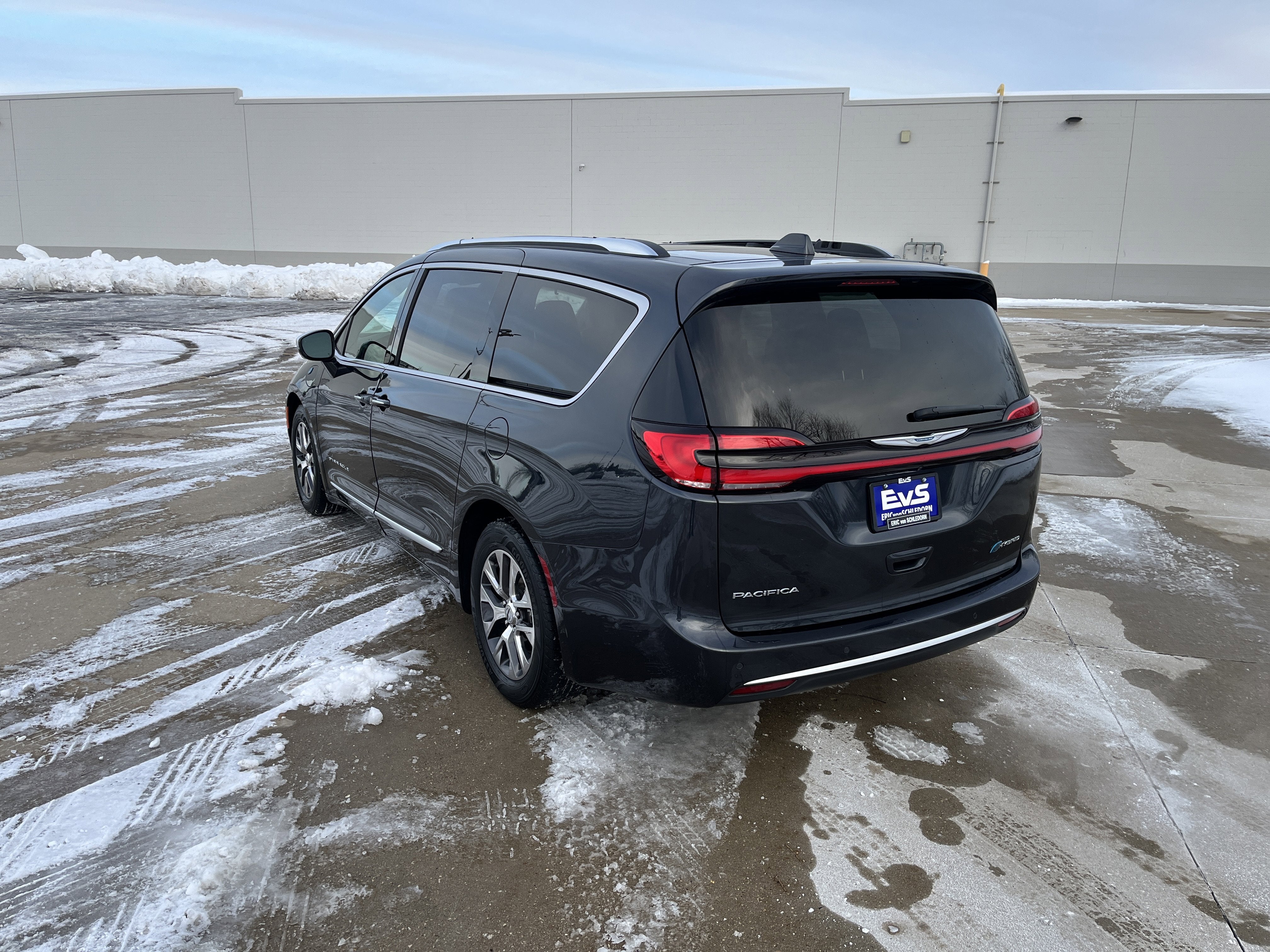 2021 Chrysler Pacifica Hybrid Pinnacle