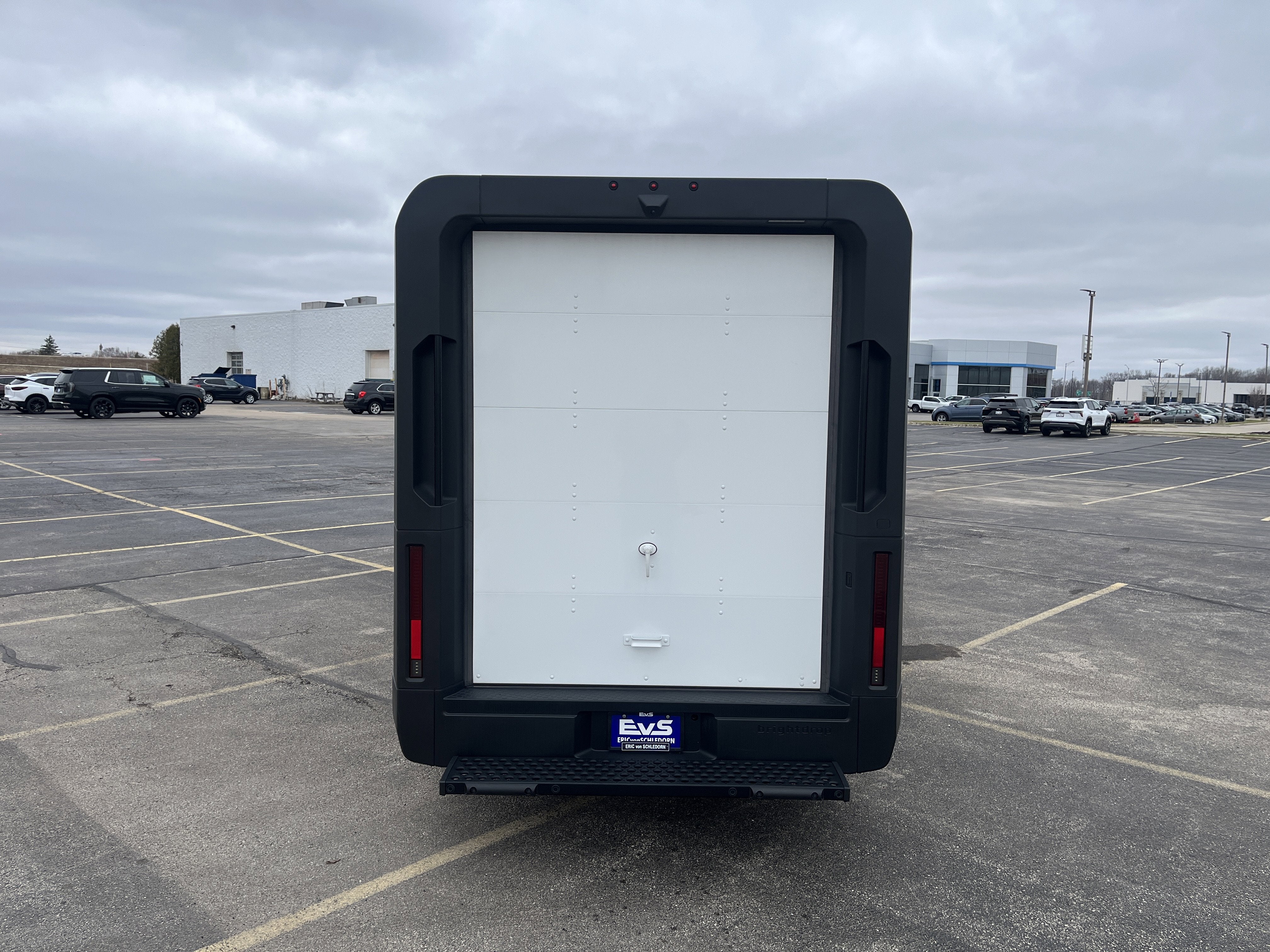 2024 BrightDrop Zevo 600 EJY