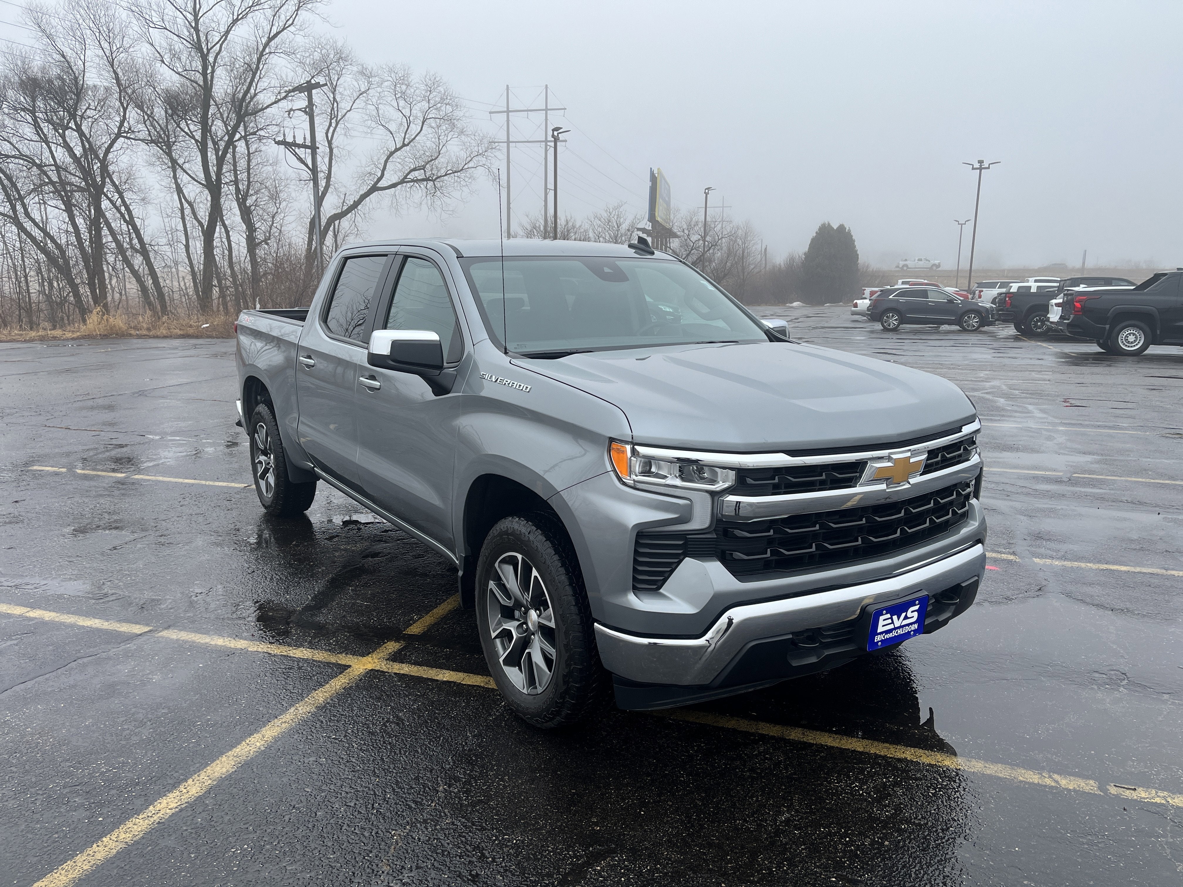 2024 Chevrolet Silverado 1500 LT (2FL)