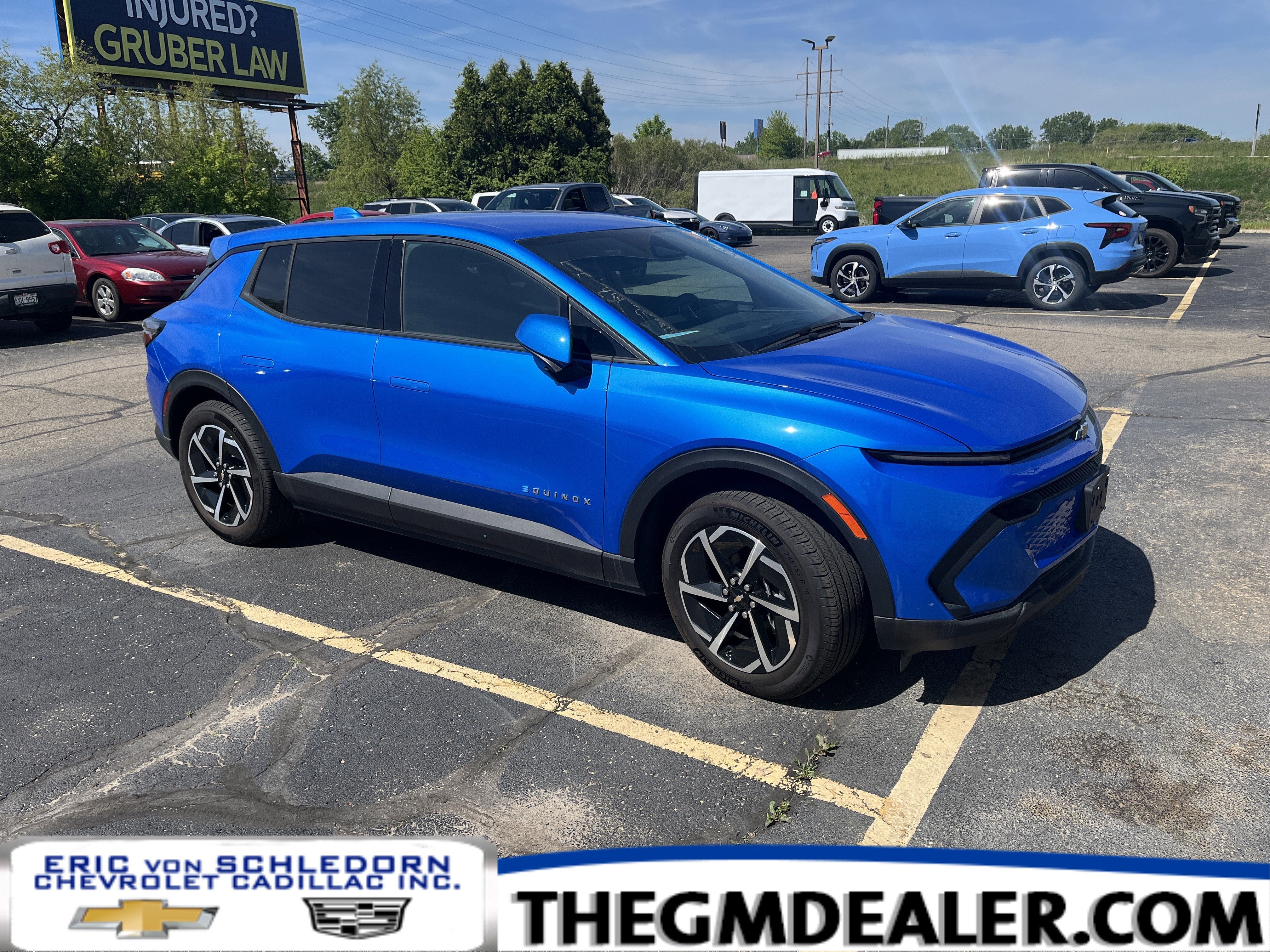 2025 Chevrolet Equinox EV 1LT FWD's photo