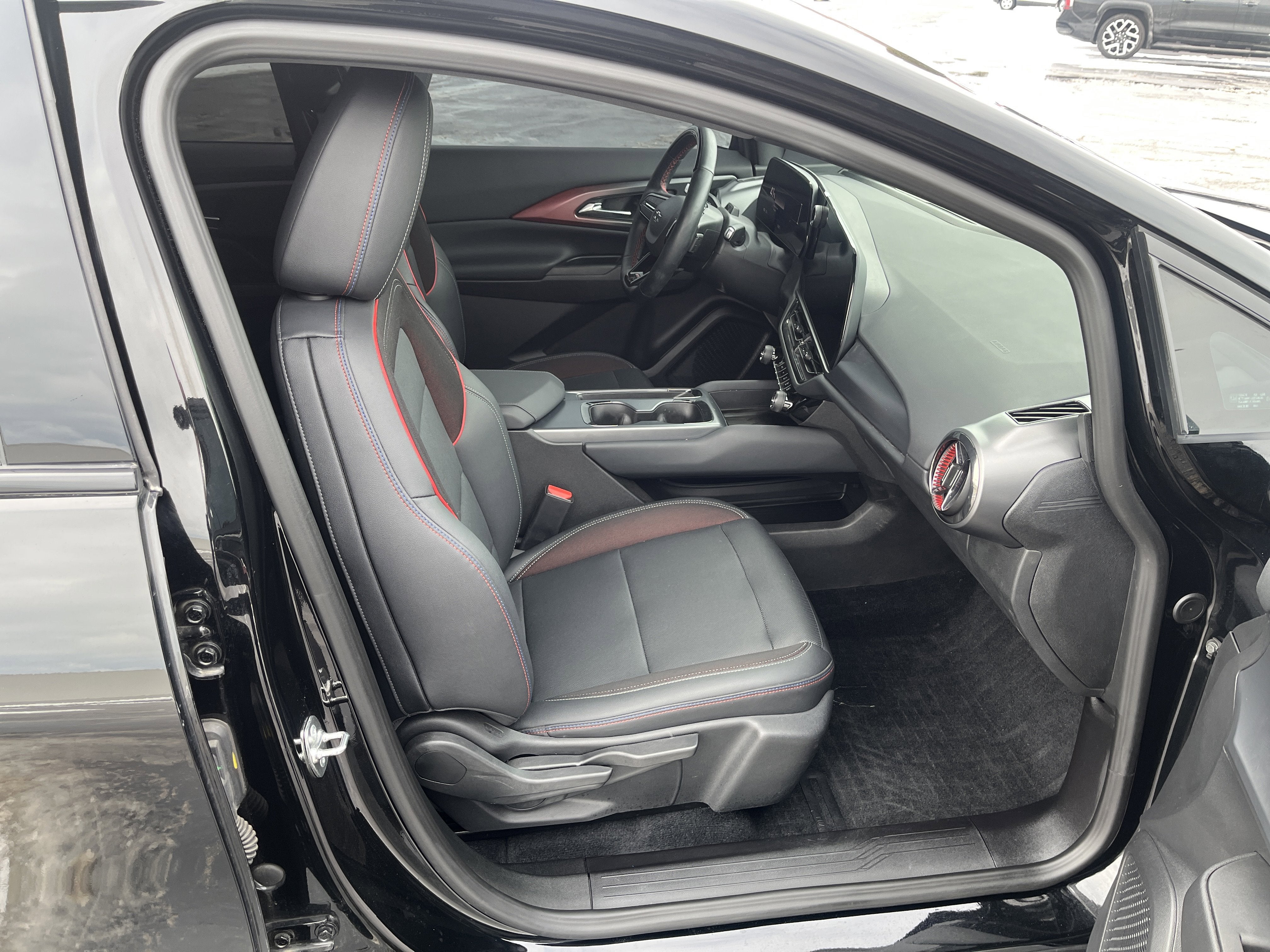 2024 Chevrolet Equinox EV RS