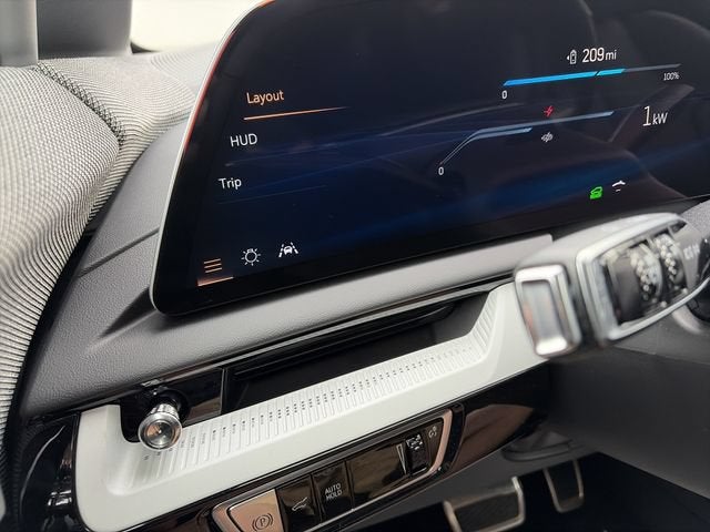 2025 Cadillac OPTIQ Sport 2