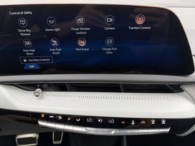 2025 Cadillac OPTIQ Sport 2