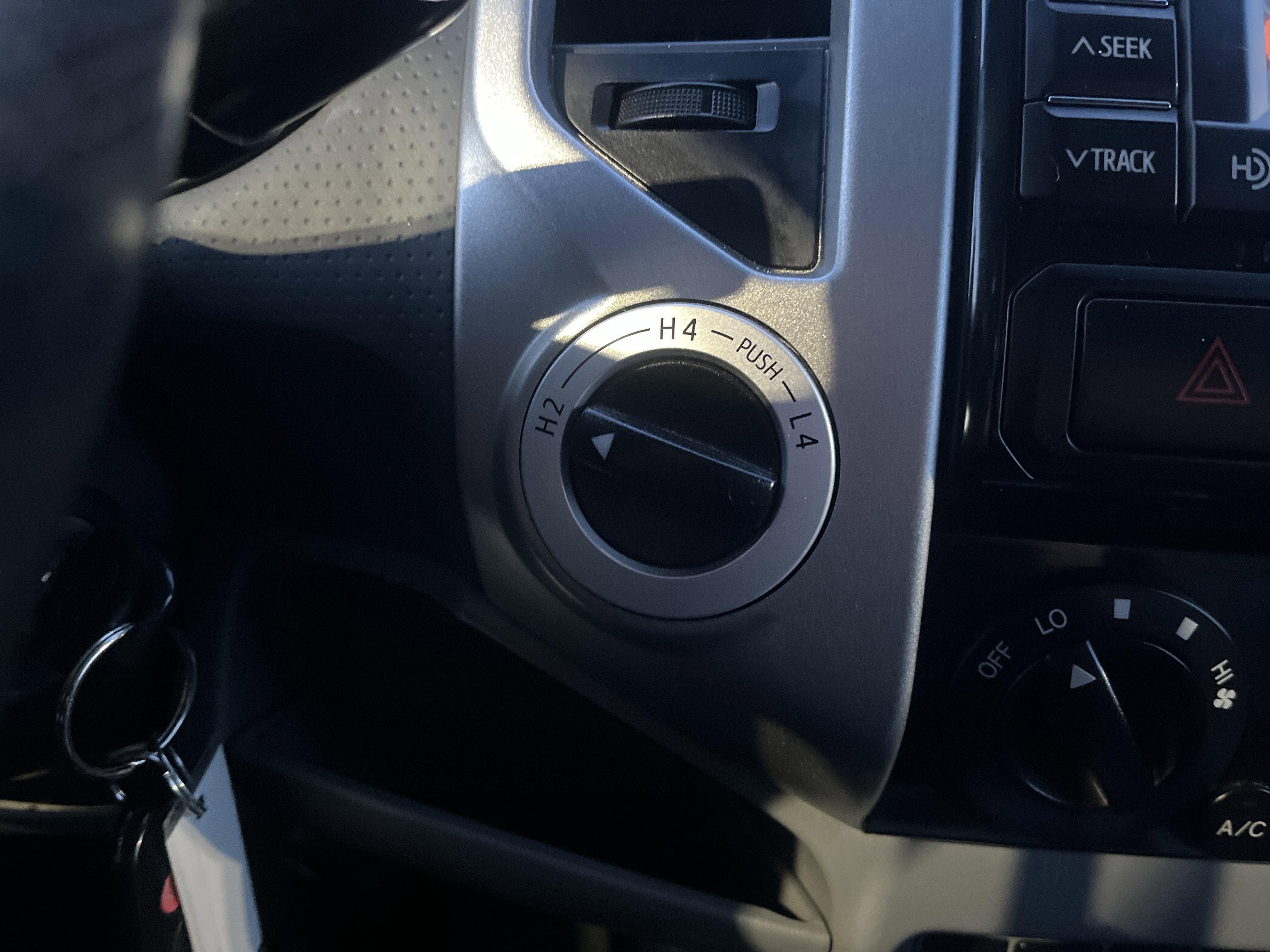 2012 Toyota Tacoma 4WD Double Cab Short Bed V6 Manual (Natl)