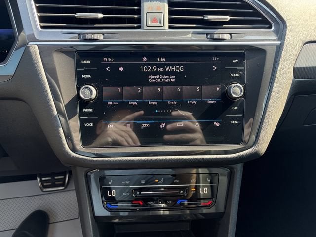 2022 Volkswagen Tiguan SE R-Line Black