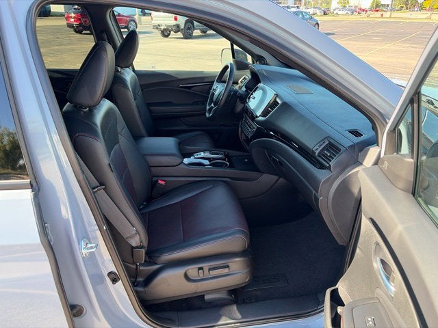 2025 Honda Ridgeline Black Edition