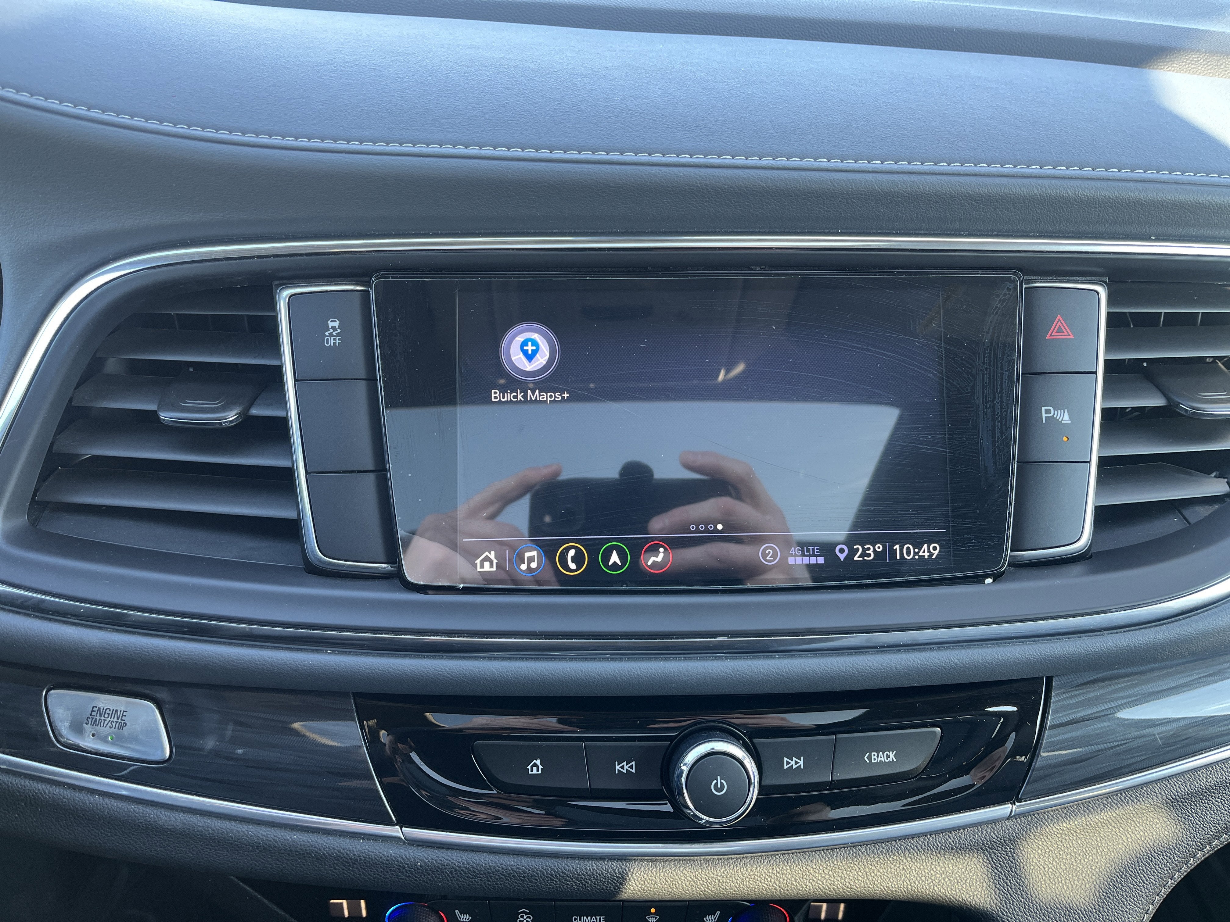 2021 Buick Enclave Essence