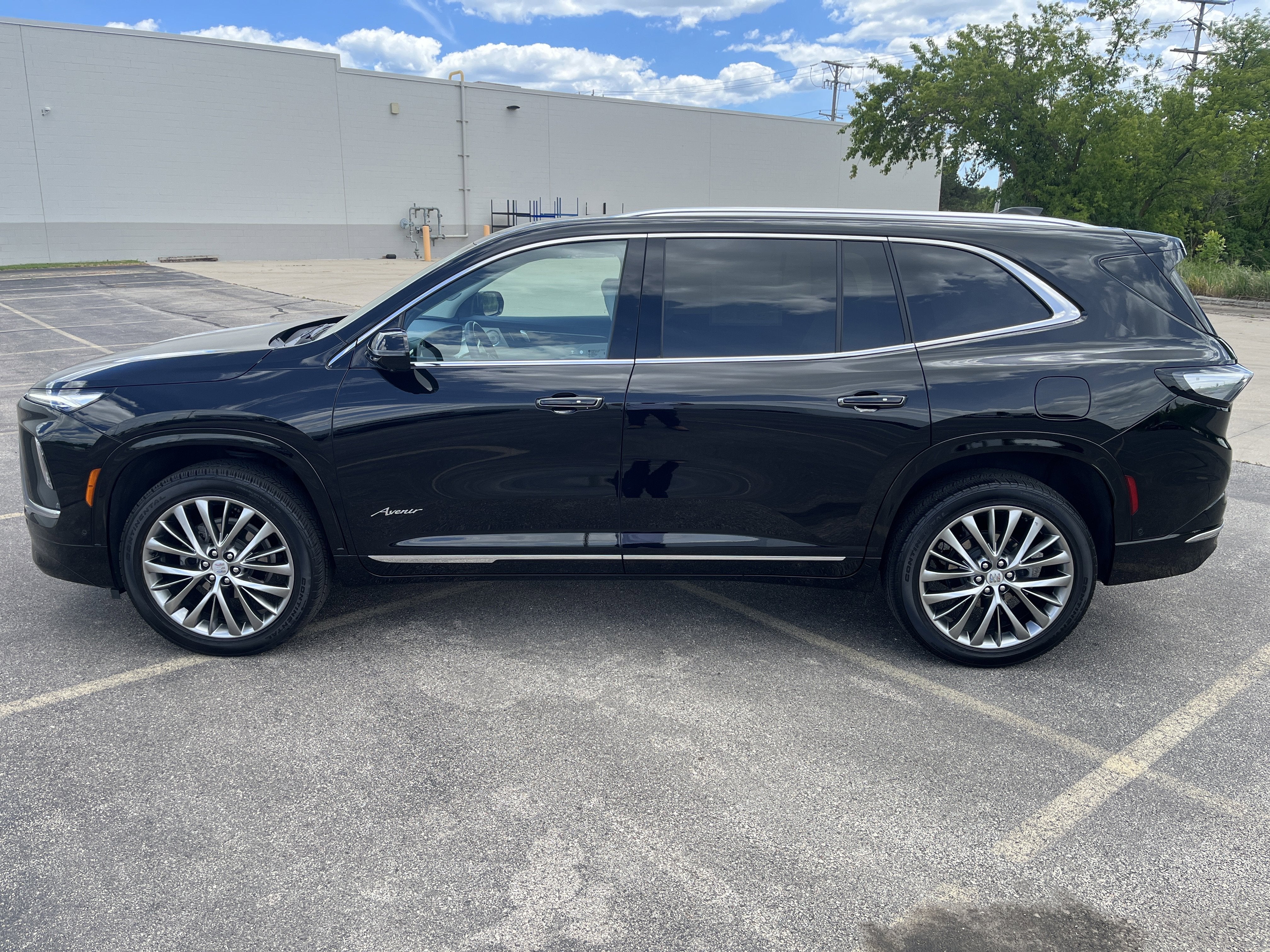 2025 Buick Enclave Avenir