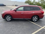 2017 Nissan Pathfinder SL