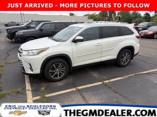 2019 Toyota Highlander SE