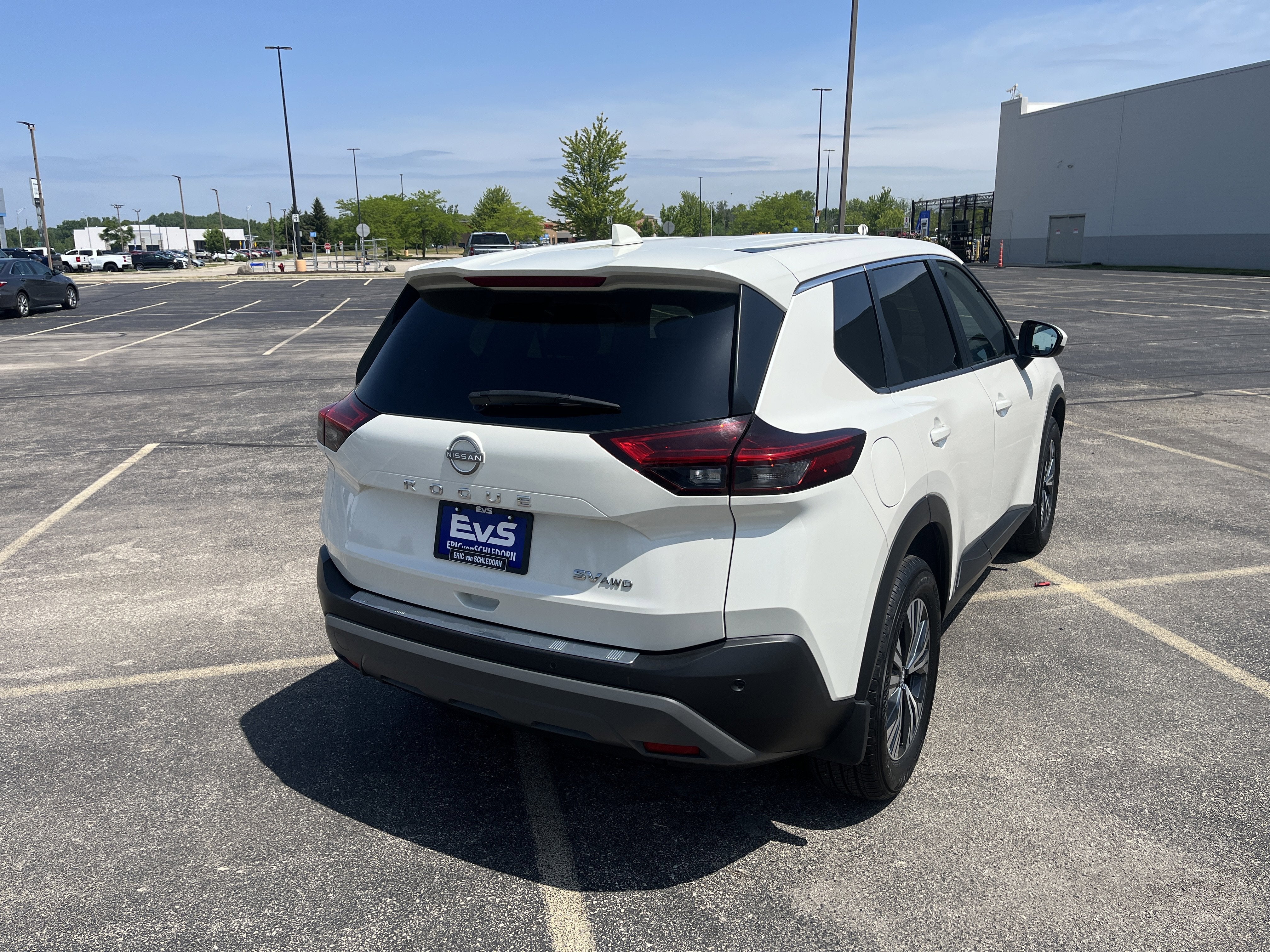 2023 Nissan Rogue SV